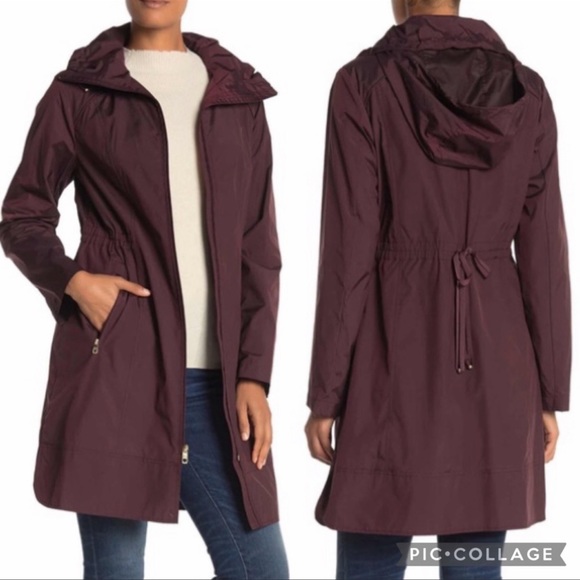 Cole Haan Signature Back Bow Packable 